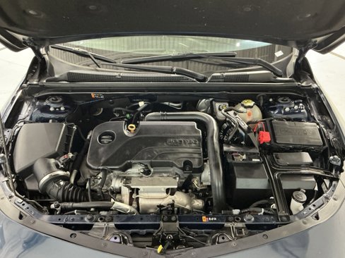Used 2020 Chevrolet Malibu LT w/ Leather Package image 36
