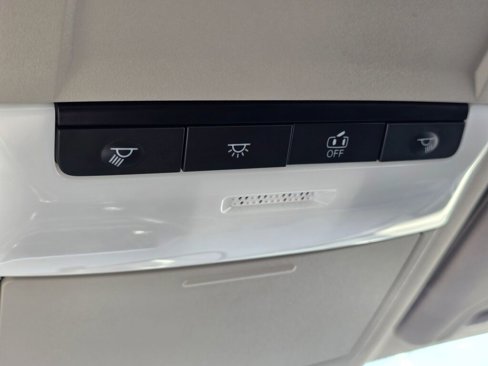 Used 2022 Nissan Altima 2.5 SV image 34