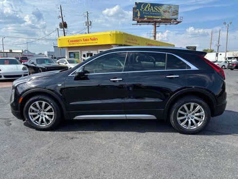 Used 2019 Cadillac XT4 Premium Luxury w/ Cold Weather Package image 2