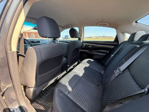 Used 2016 Nissan Altima 2.5 SV image 15