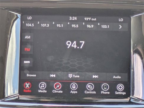Used 2022 Dodge Durango SXT image 22