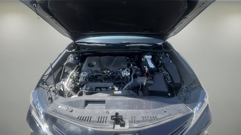 Used 2023 Toyota Camry XSE image 18