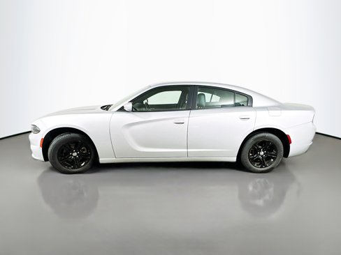 Used 2022 Dodge Charger SXT w/ Leather Interior Group image 4