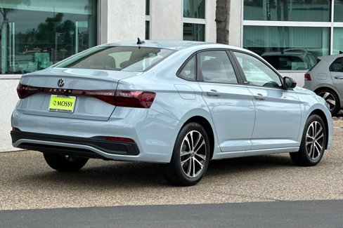 New 2025 Volkswagen Jetta Sport image 4