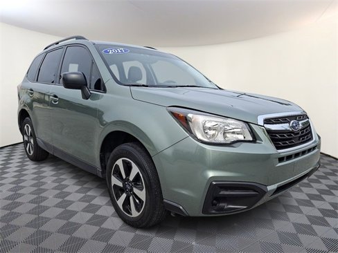 Used 2017 Subaru Forester 2.5i w/ Alloy Wheel Package image 1