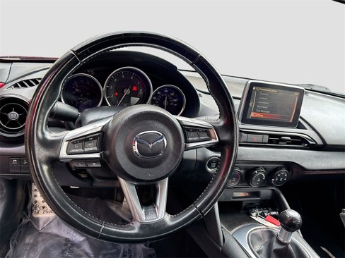 Used 2016 MAZDA MX-5 Miata Club image 11