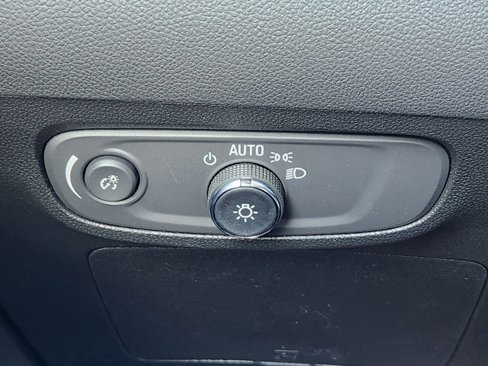New 2025 Buick Encore GX Sport Touring w/ Comfort Package image 24