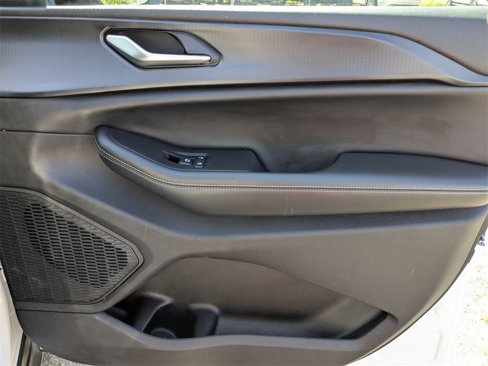Used 2024 Jeep Grand Cherokee Altitude image 35
