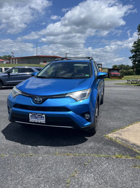 Used 2016 Toyota RAV4 Limited image 2