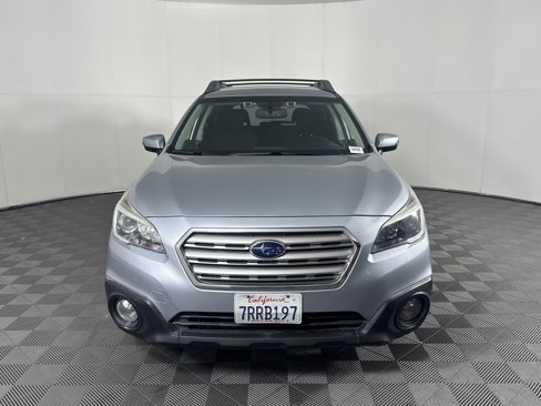 Used 2016 Subaru Outback 2.5i Premium image 10