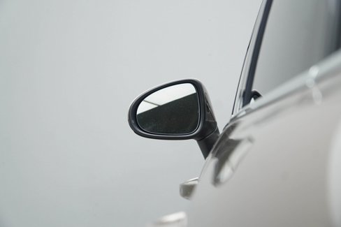 Used 2015 Volkswagen Touareg TDI image 14