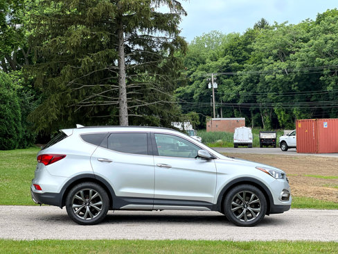 Used 2017 Hyundai Santa Fe Sport w/ 2.0T Ultimate Tech Package 05 image 6