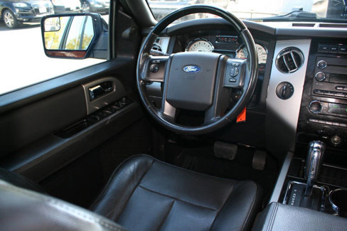 Used 2012 Ford Expedition Limited image 18
