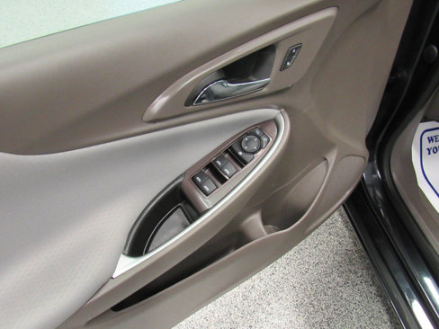 Used 2023 Chevrolet Malibu LT image 19