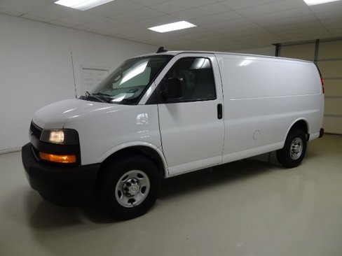 Used 2019 Chevrolet Express 2500 w/ Driver Convenience Package image 3
