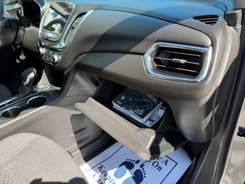 Used 2024 Chevrolet Equinox LT image 41