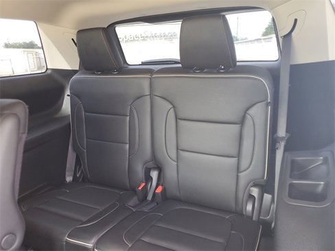 Used 2022 GMC Acadia Denali image 9