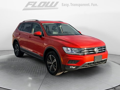 Used 2018 Volkswagen Tiguan SEL image 1