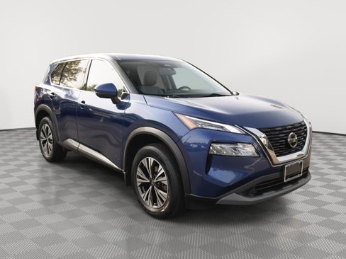 Used 2021 Nissan Rogue SV image 1