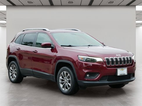 Used 2019 Jeep Cherokee Latitude Plus w/ Cold Weather Group image 1
