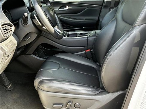 Used 2023 Hyundai Santa Fe SEL w/ Premium Package image 11