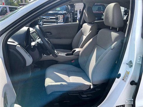 Used 2018 Honda HR-V EX image 21