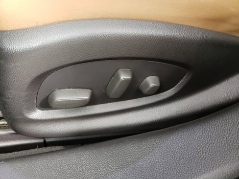 Used 2016 Buick LaCrosse Leather w/ Experience Buick Package image 11