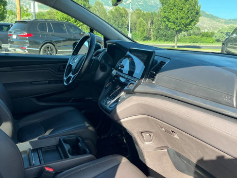 Used 2018 Honda Odyssey EX-L image 11