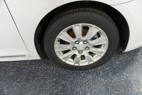 Used 2013 Buick LaCrosse image 26