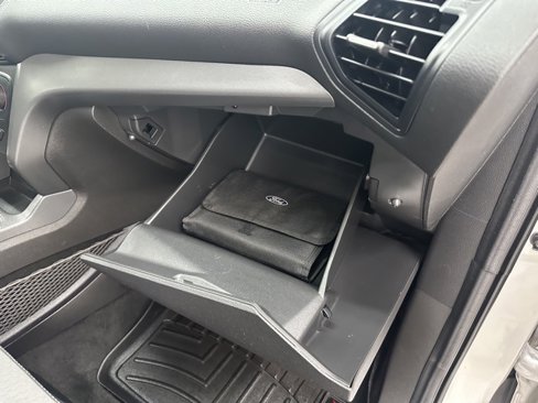Used 2017 Ford Escape SE image 9