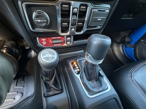 Used 2022 Jeep Gladiator Rubicon w/ LED Lighting Group image 16
