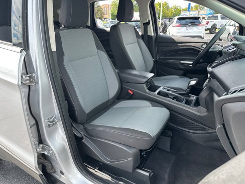 Used 2018 Ford Escape SE w/ SE Sync 3 Package image 33