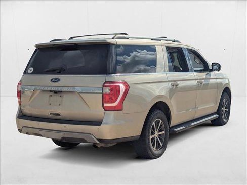 Used 2018 Ford Expedition Max XLT w/ Cargo Package image 5