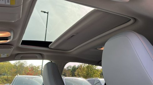 Used 2019 Subaru Crosstrek 2.0i Limited w/ Moonroof Package w/Navigation image 22