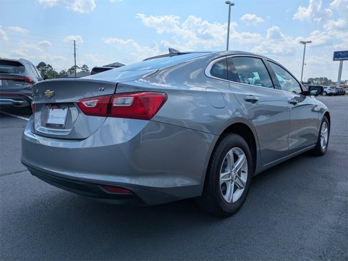 Used 2023 Chevrolet Malibu LT image 4