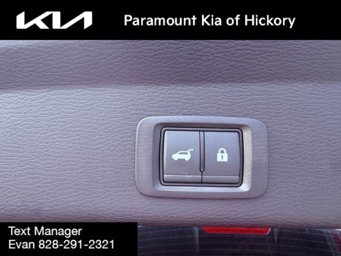 Used 2024 Mitsubishi Outlander SE image 15