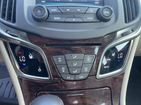 Used 2014 Buick LaCrosse Leather image 26