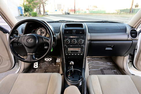 Used 2001 Lexus IS 300 image 11