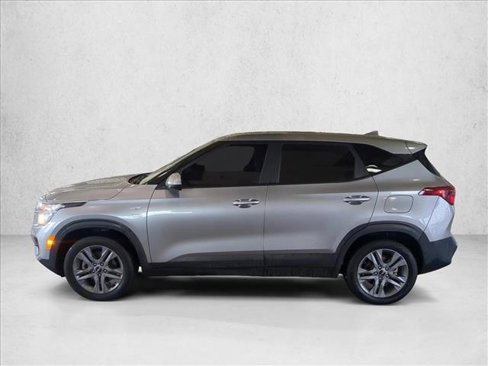Used 2022 Kia Seltos LX image 9