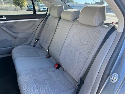 Used 2009 Volkswagen Jetta S image 13