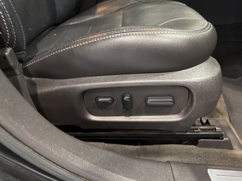 Used 2015 Ford Taurus Limited image 14