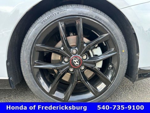 Used 2020 Hyundai Veloster Turbo R-Spec image 14