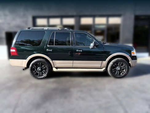 Used 2014 Ford Expedition XLT w/ Equipment Group 202A image 6