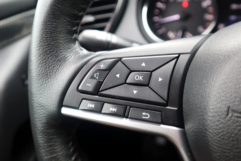Used 2018 Nissan Rogue SL image 69