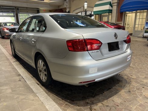 Used 2014 Volkswagen Jetta SE image 6