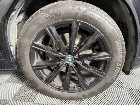 Used 2024 BMW X6 xDrive40i w/ Premium Package image 14