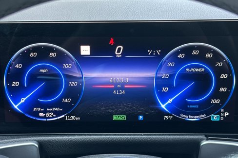Certified 2024 Mercedes-Benz EQB 300 4MATIC image 25