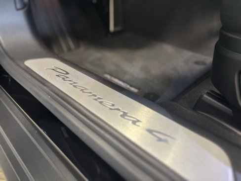 New 2025 Porsche Panamera 4 image 16