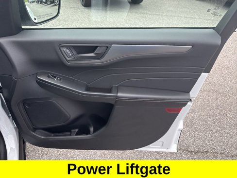 Used 2025 Ford Escape Active w/ Cold Weather Package image 11