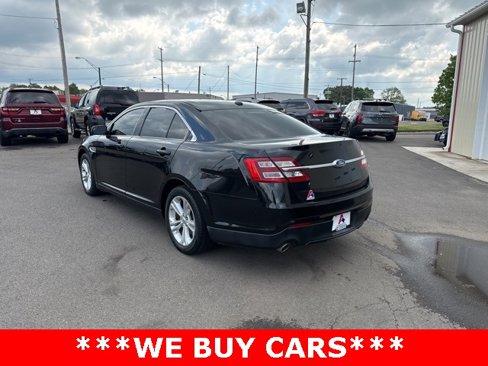 Used 2015 Ford Taurus SEL image 5